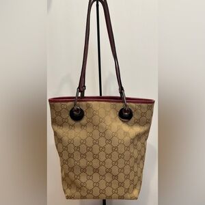 Gucci GG Eclipse Bucket Bag